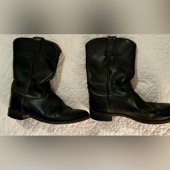 Justin leather boots- preowned in great condition - Picture 2 of 5